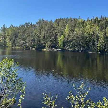 4 Bedroom Cozy In Prázdninový dům Gjeving