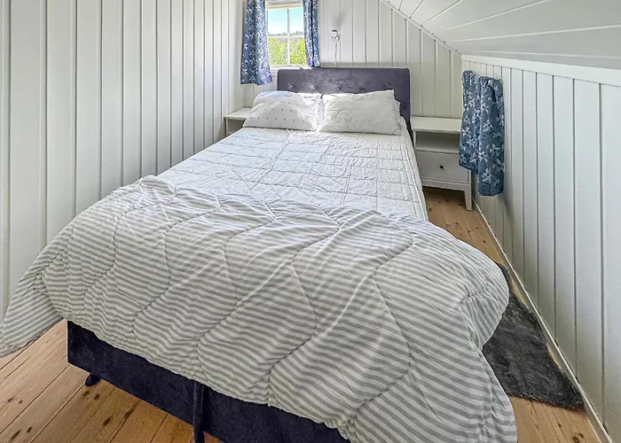 4 Bedroom Cozy In