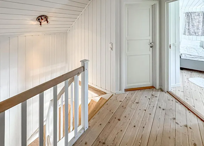 度假居 4 Bedroom Cozy In *
